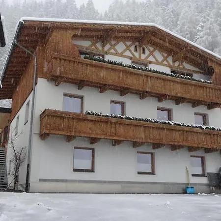 Forsthaus Jehle Konukevi Sankt Anton am Arlberg